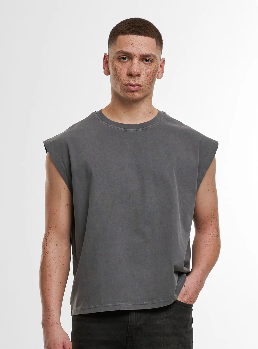 Build Your Brand Vintage Cropped Heavy Sleeveless Tee