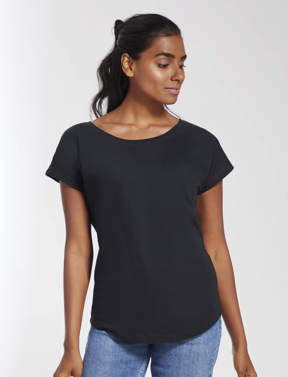 Mantis Womens Loose Fit T