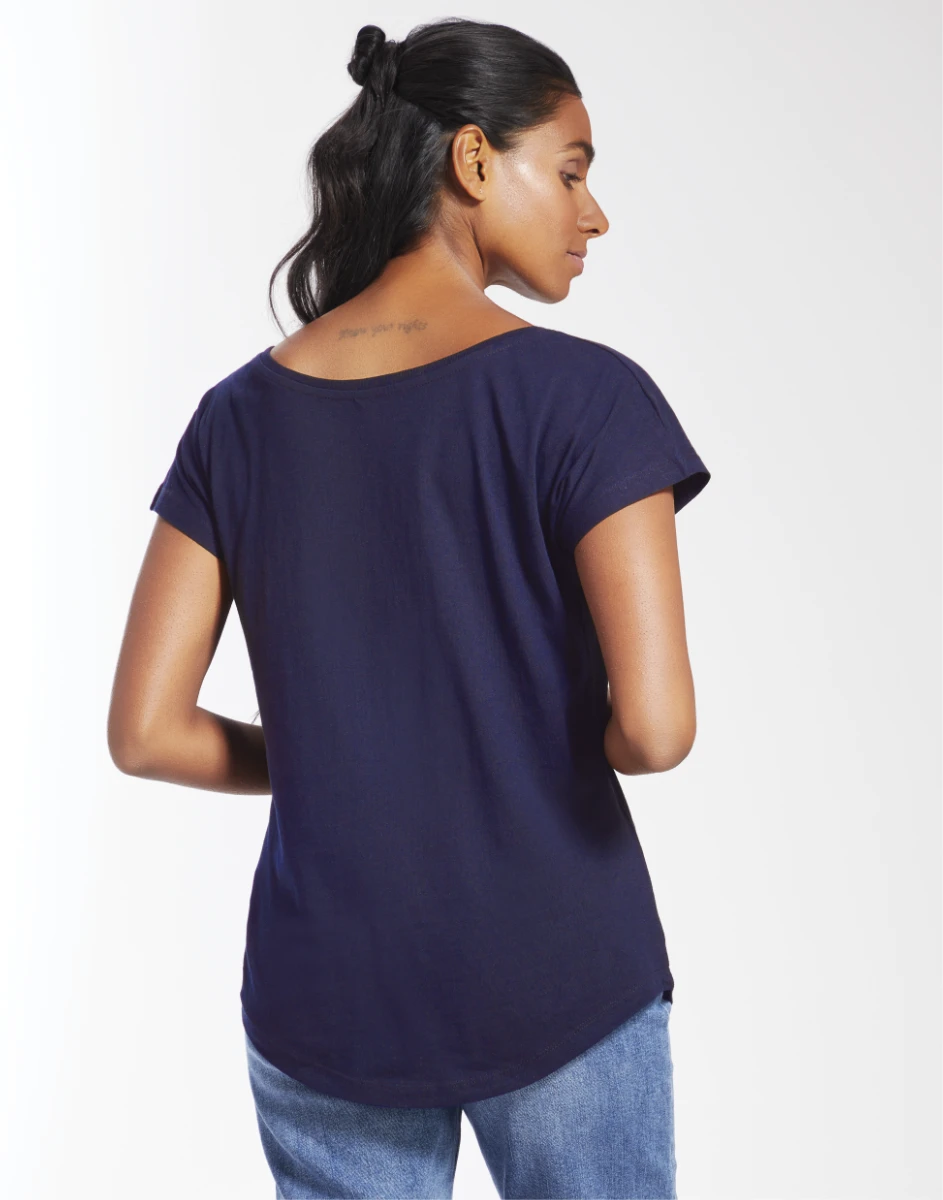 Mantis Womens Loose Fit T