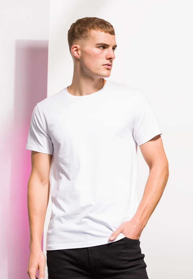SkinniFit Feel Good Stretch T