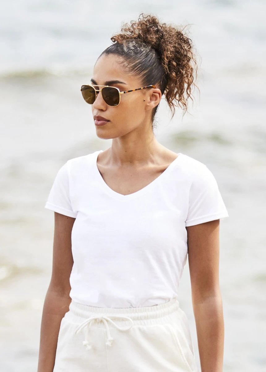 Fruit of the Loom Ladies Iconic 150 V-Neck T