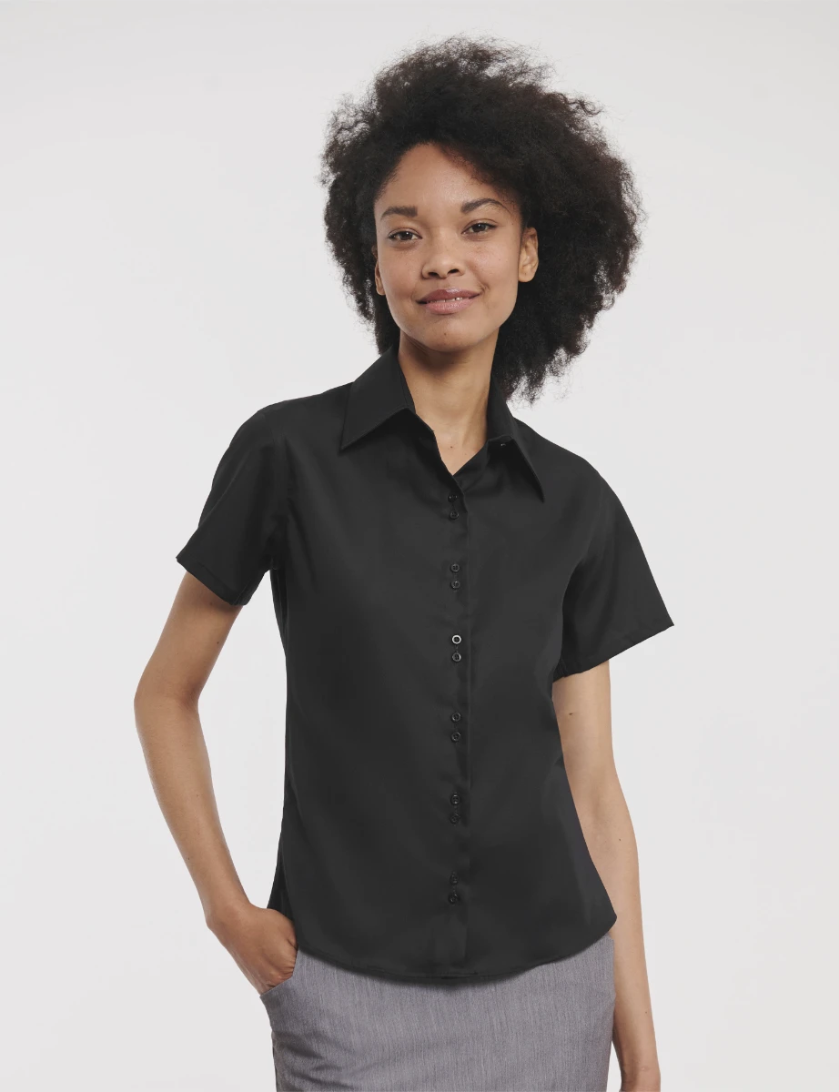 Russell Ladies Short Sleeve Ulitmate Non-Iron Blouse