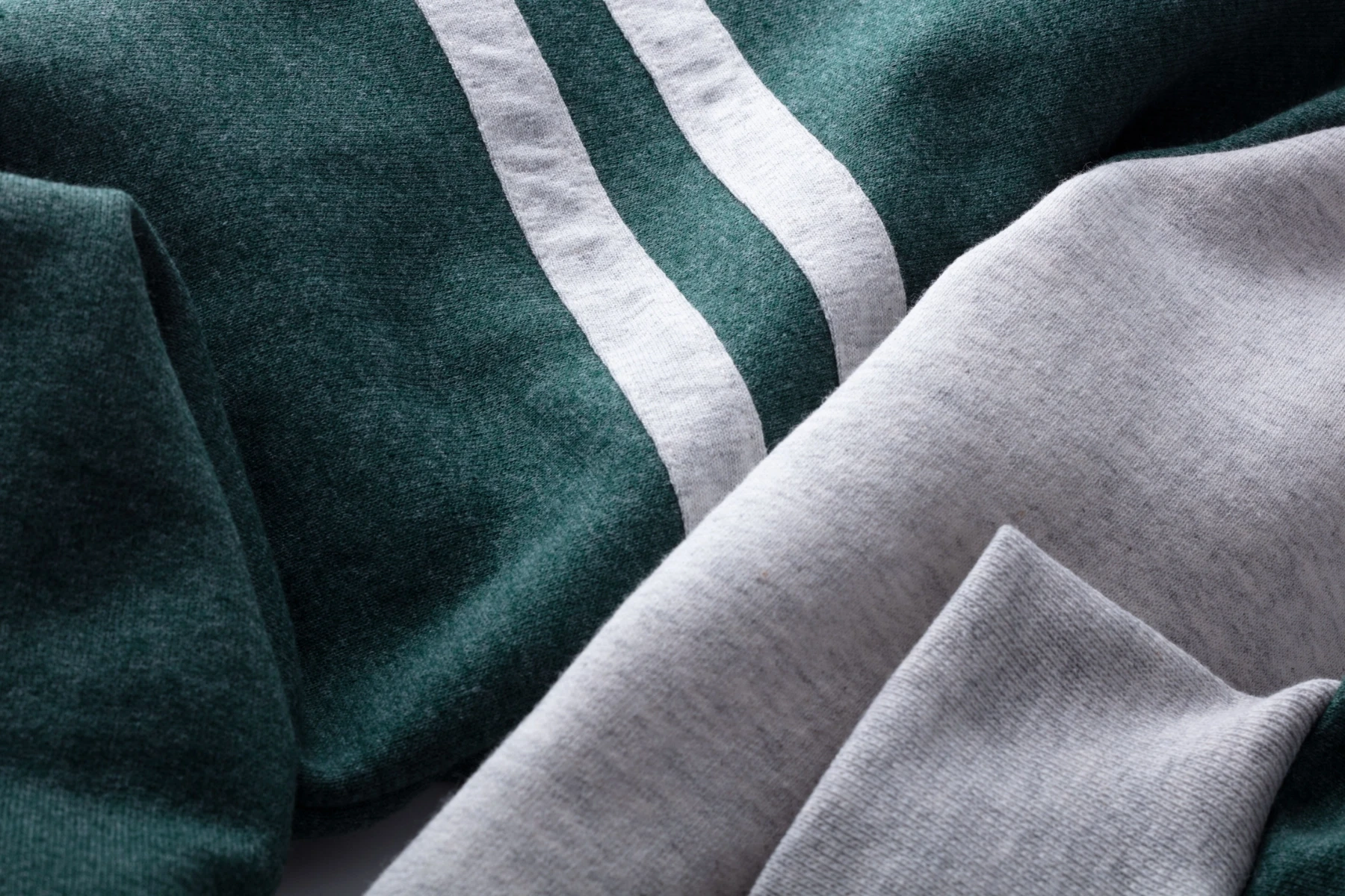 Jerzees Nublend Varsity Colour-Block Hooded Sweatshirt