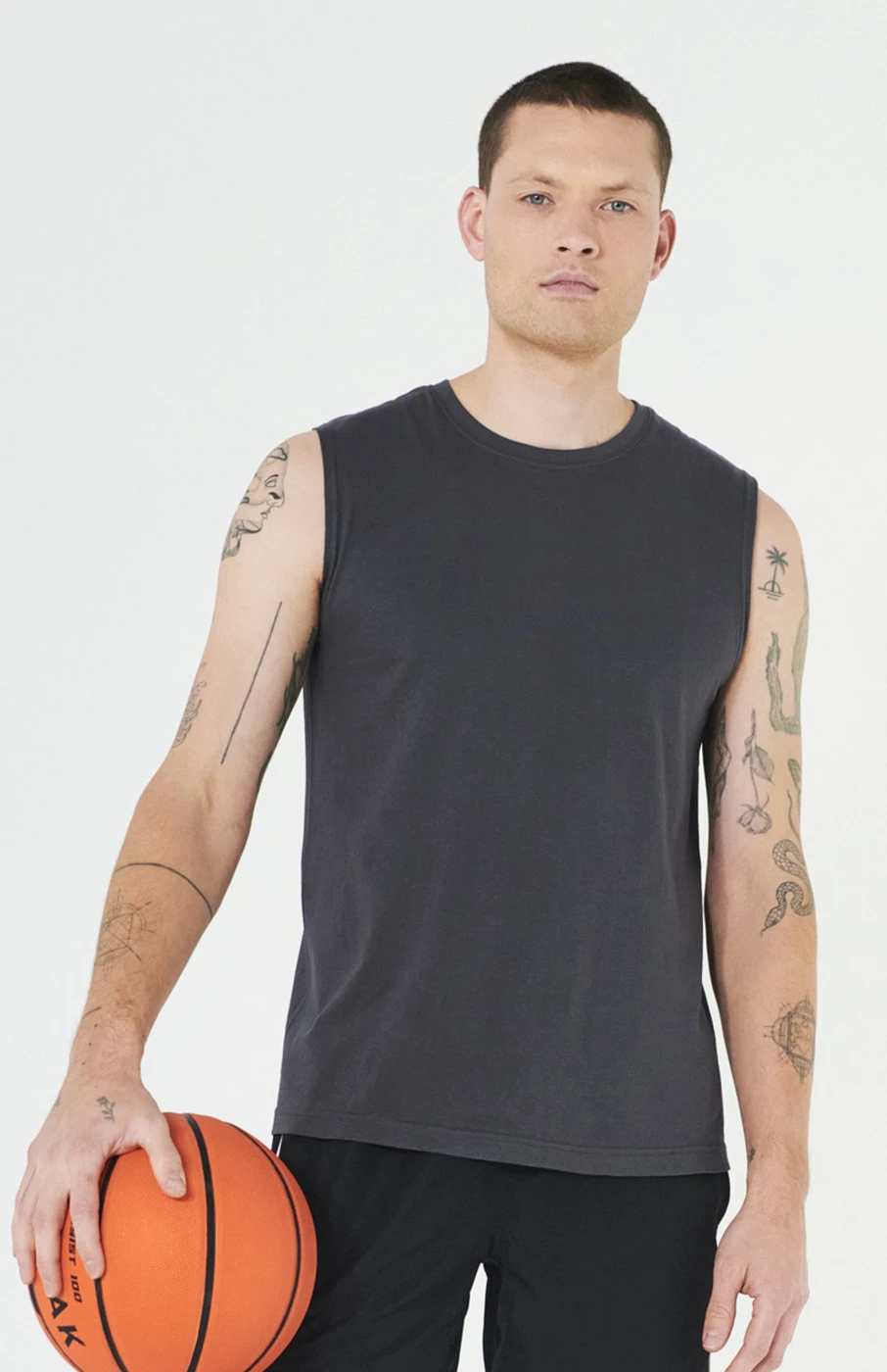 Clique Sleeveless