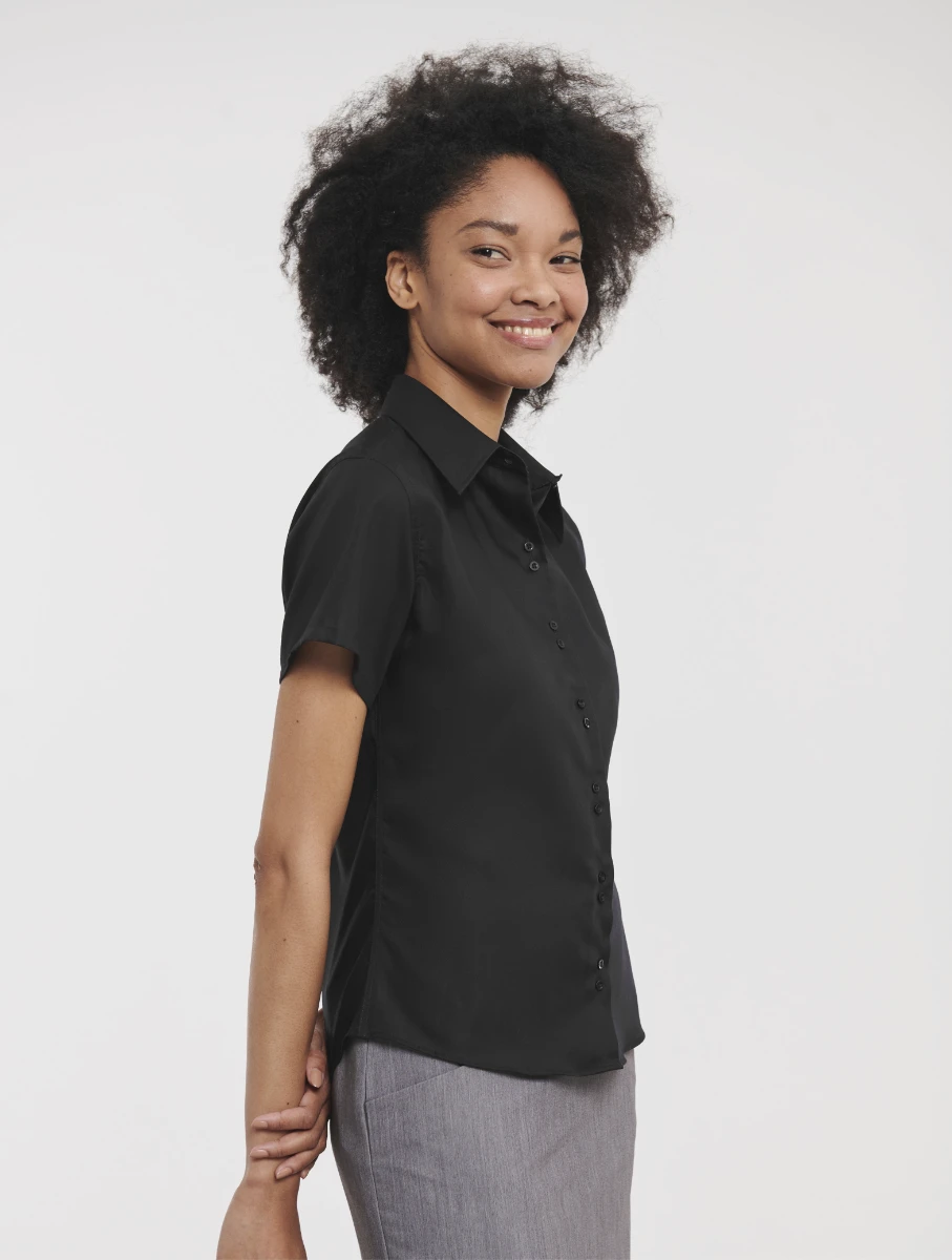 Russell Ladies Short Sleeve Ulitmate Non-Iron Blouse