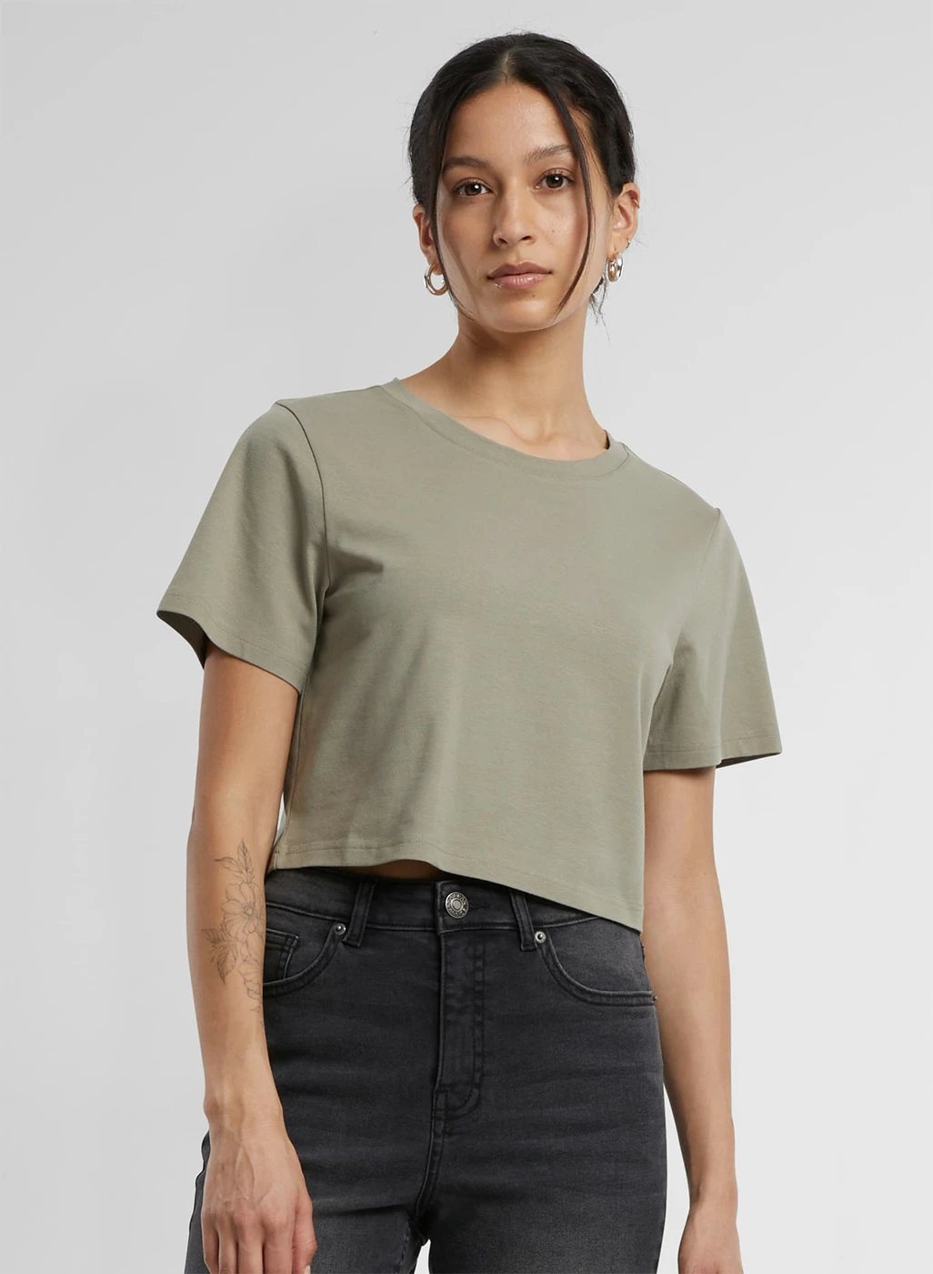 Build Your Brand Ladies Cropped Tee