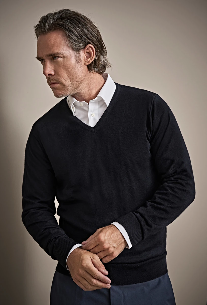 Tee Jays Mens V-Neck Sweater